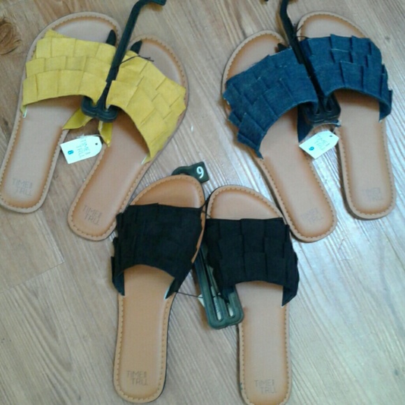 time and tru flip flops